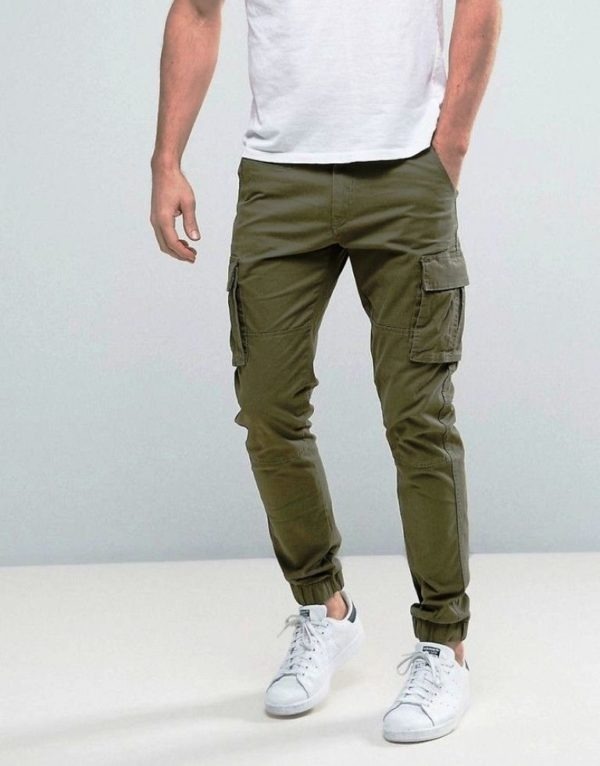 12. Cargo Pants Outfits 600x766 1