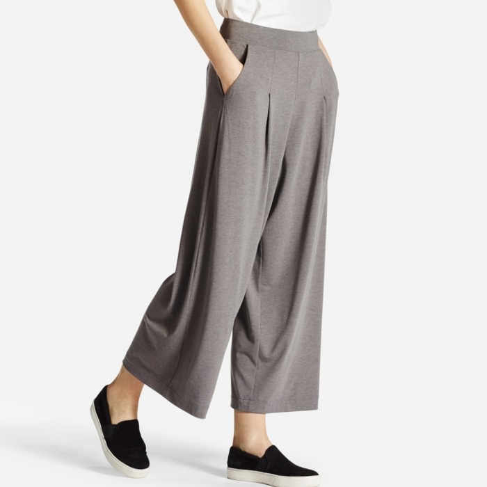 Relaxed Gray Cropped Wide Leg Pants