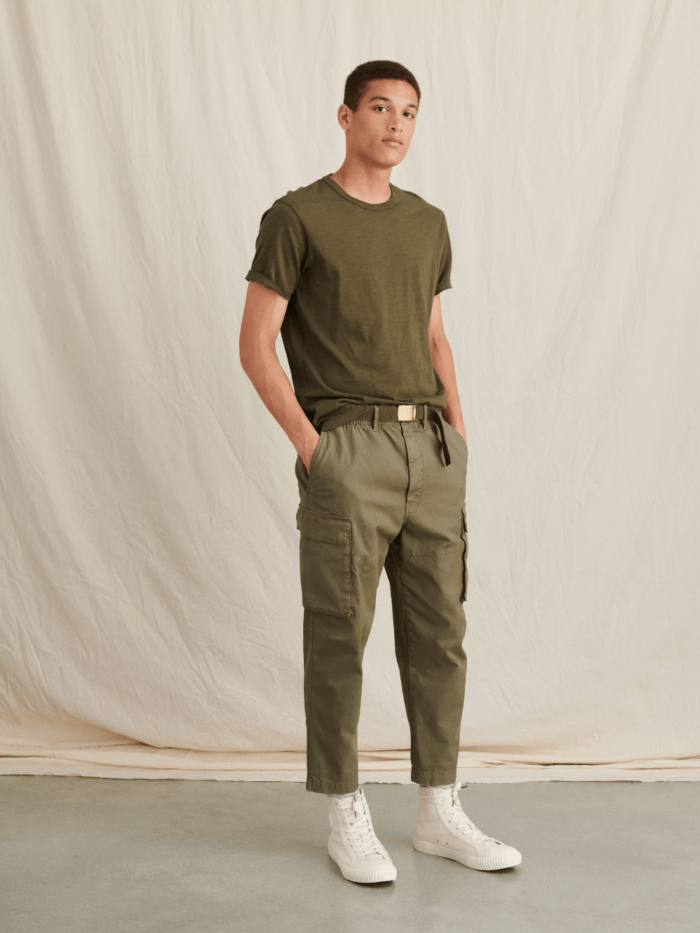 Casual Chic in Olive Cargo Pants