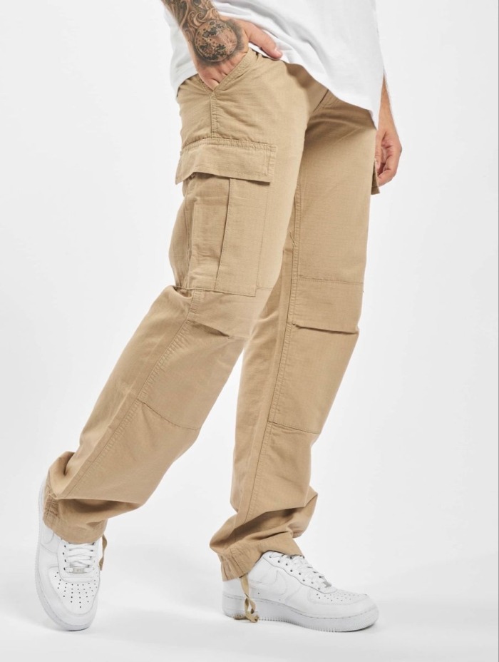 Casual Comfort: Beige Cargo with White Sneakers