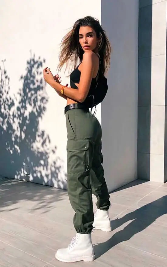 Cargo Pants Outfits Women Style 8